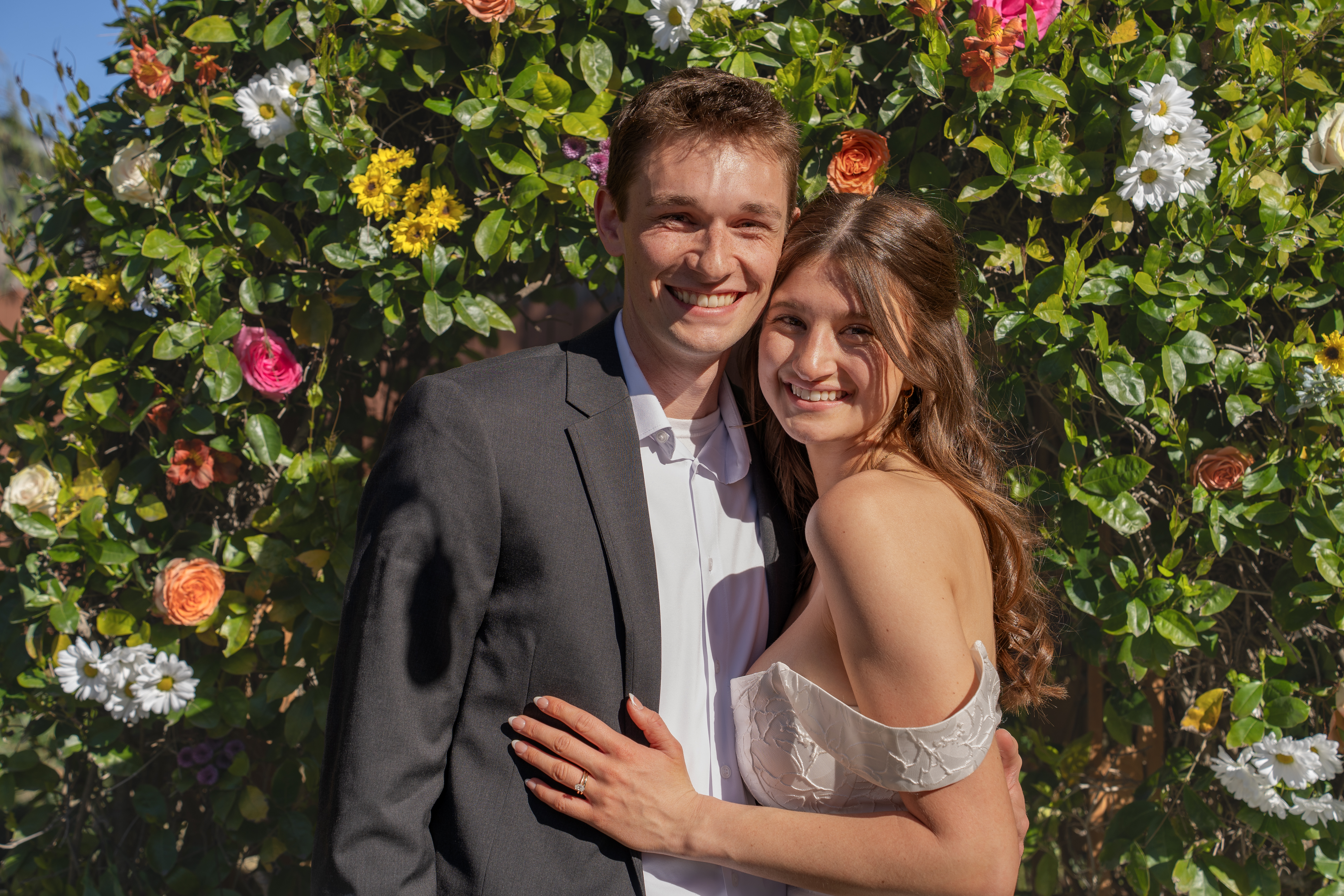 DSC00473 - floral wall couple